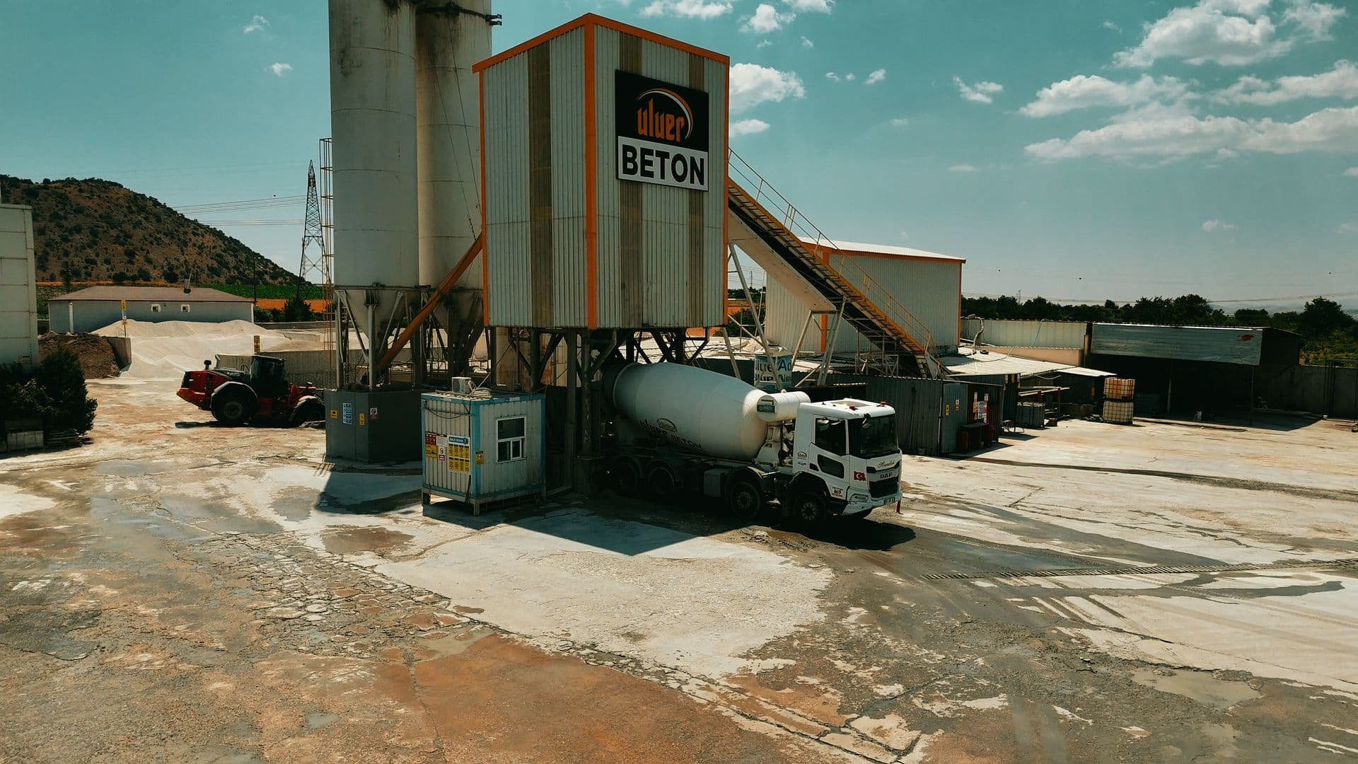 Hazır beton döküm ve santral uygulaması